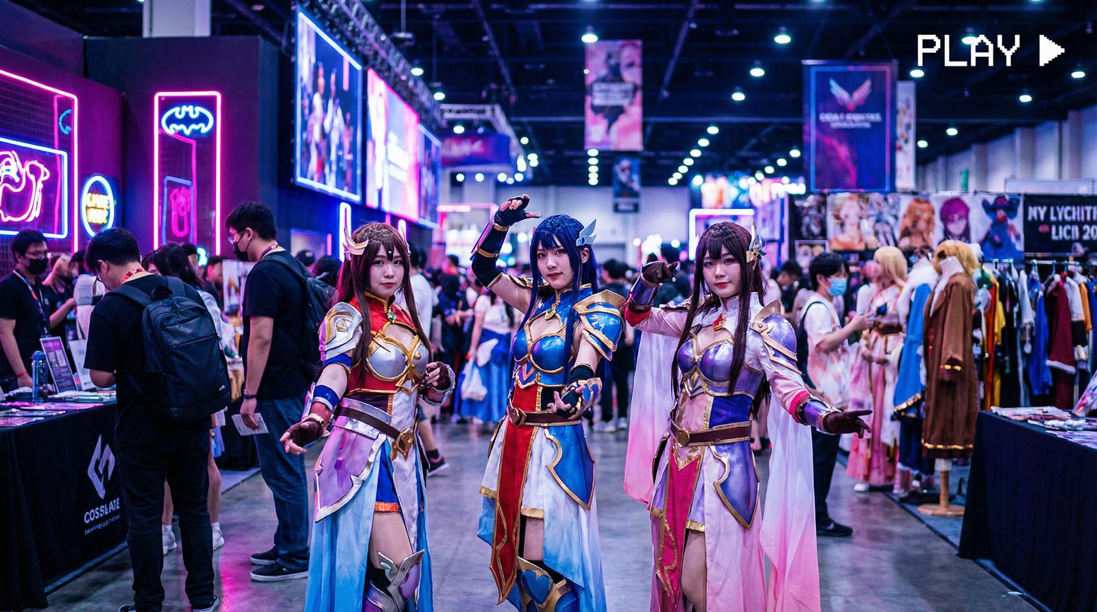 17c一起草动漫Cosplay视频